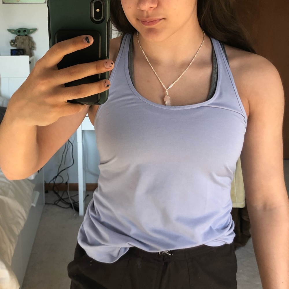 lavender lululemon tank!!